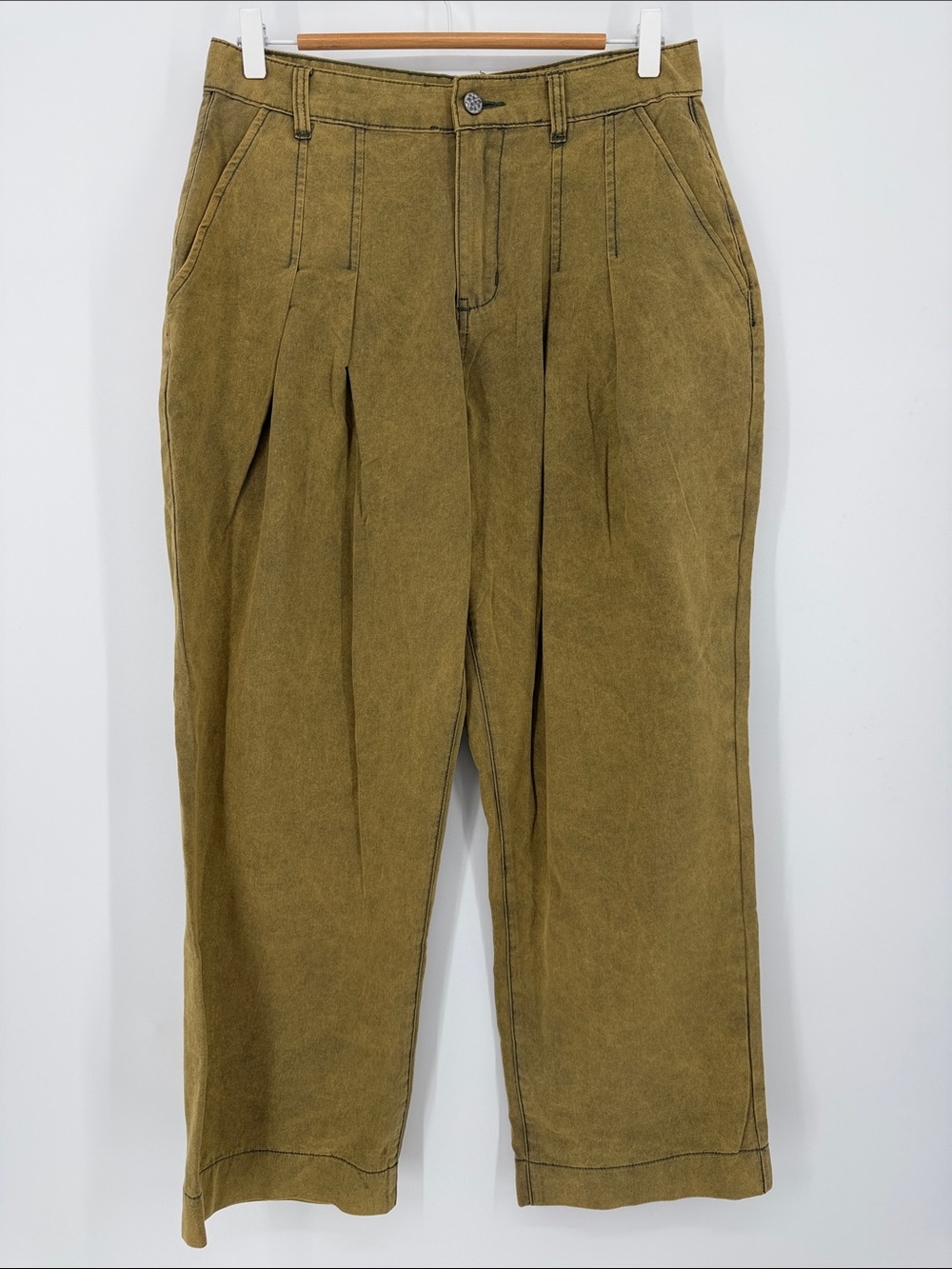 POL Pants Medium Olive Green Washed Pleated Wide Leg Barrel Boho Utility